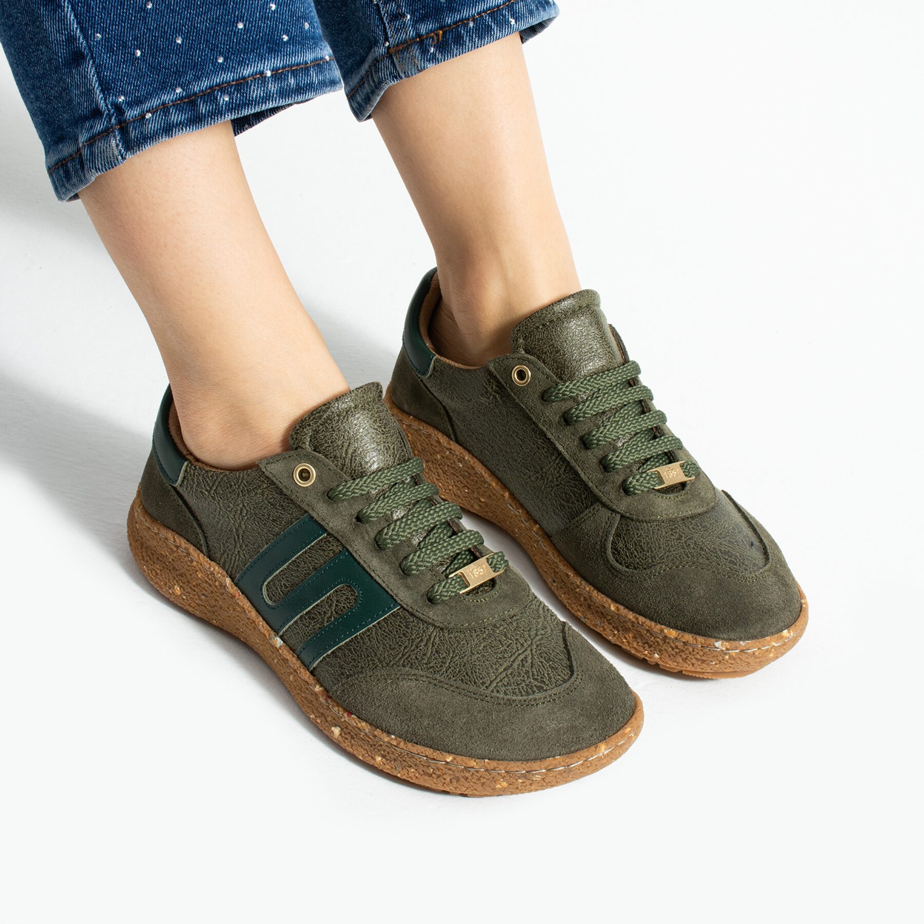 Дамски боси обувки с широка предна част - Olive — оферта от armadabg.eu