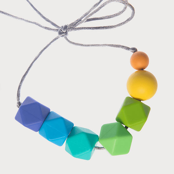 Успокояващ гердан Rainbow — оферта от biberschatz.com